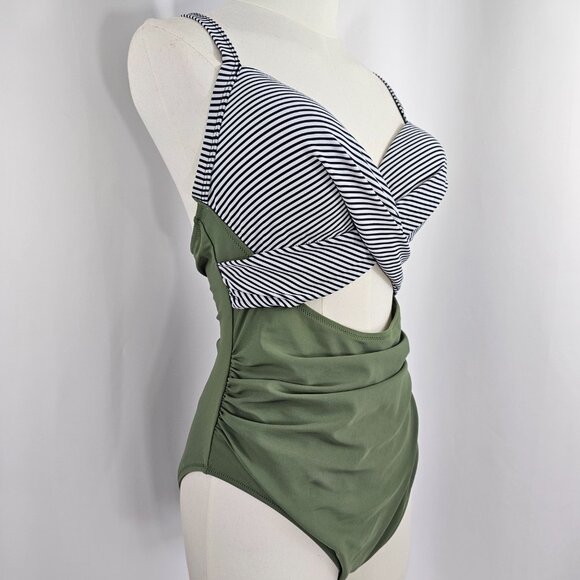 Women's High Waisted Cut Out Green Stripe Contrast One Piece Swimsuit Size L - Picture 6 of 11
